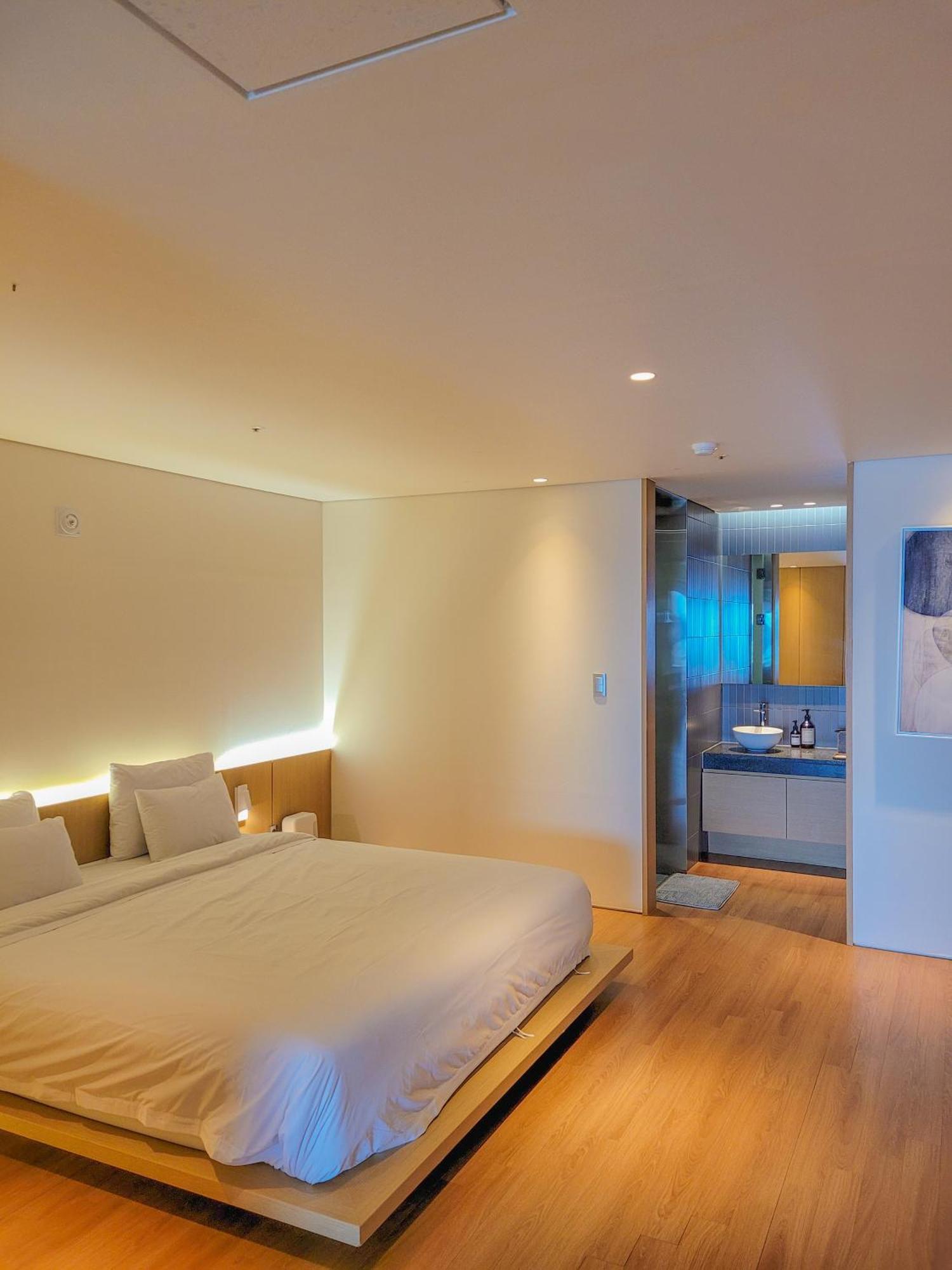 Hotel Sang Sang & Private Sang Sang Pool Villa Geoje Exterior photo