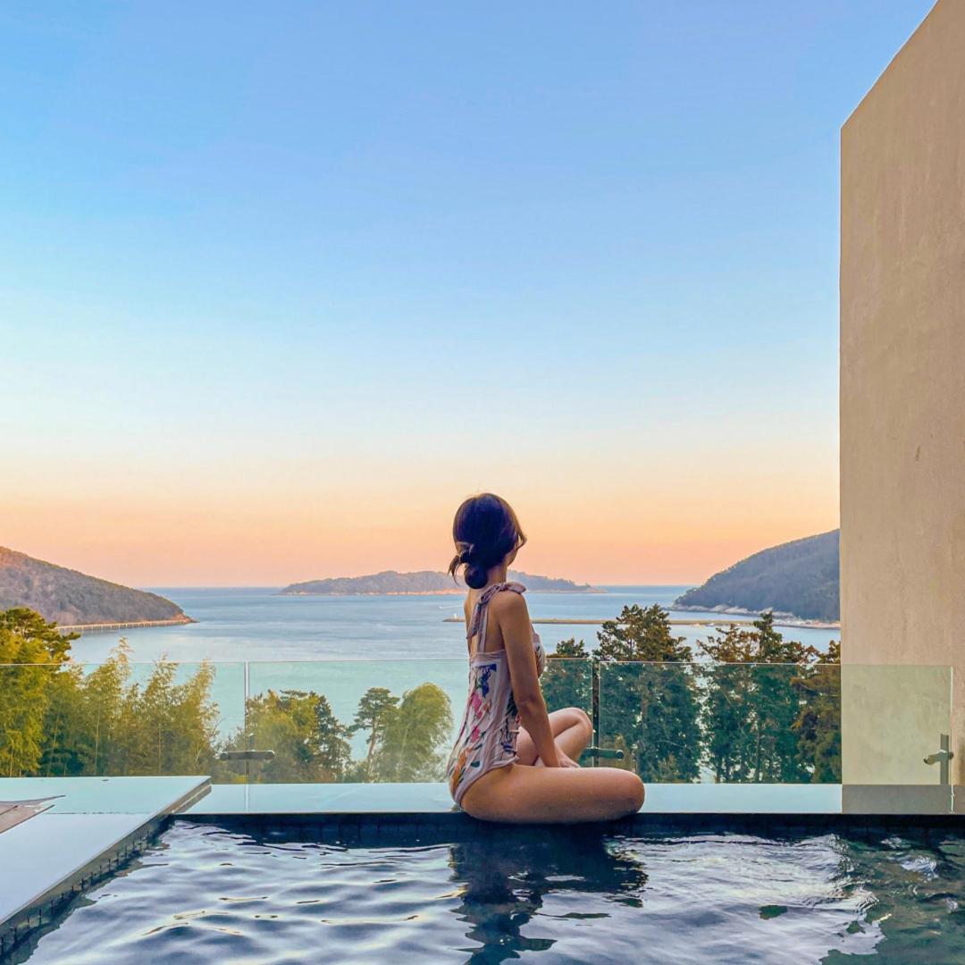 Hotel Sang Sang & Private Sang Sang Pool Villa Geoje Exterior photo
